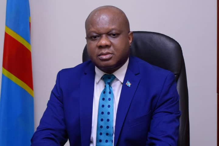 S.E. Crispin Mbadu Phanzu